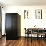 City Apartments Нойс