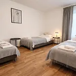City Apartments Апартаменты Нойс