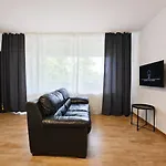 Апартаменты City Apartments Нойс