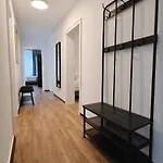 City Apartments Апартаменты *