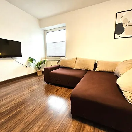 City Apartments * ノイス