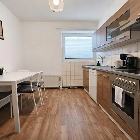 شقة City Apartments نيوس