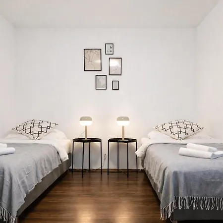 City Apartments * نيوس