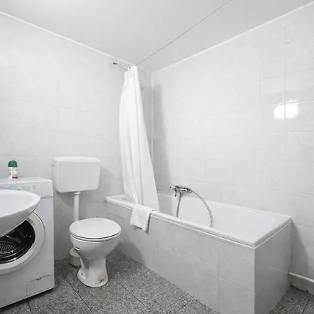 City Apartments * نيوس